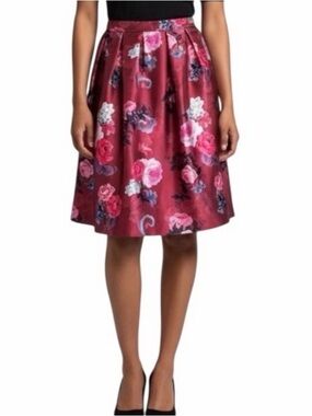 Toi et Moi Red Satin Midi A like Skirt with Floral Print size Large